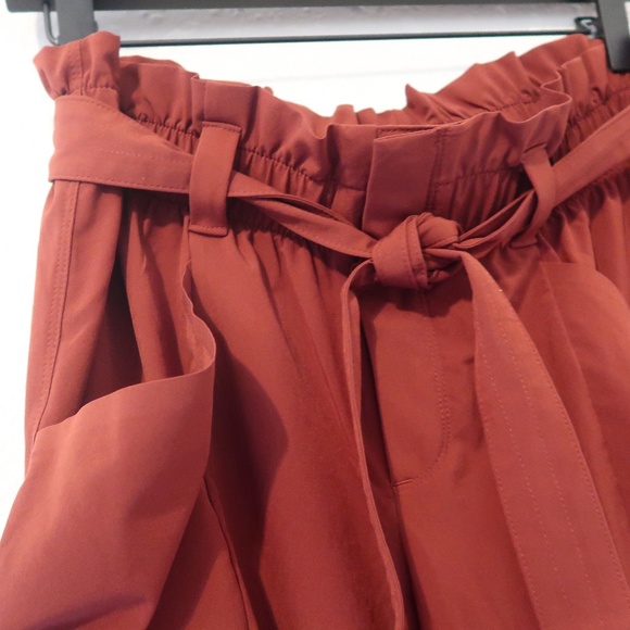Athleta Pants - Athleta Rust Tie Front Paper Bag Pants Size 8